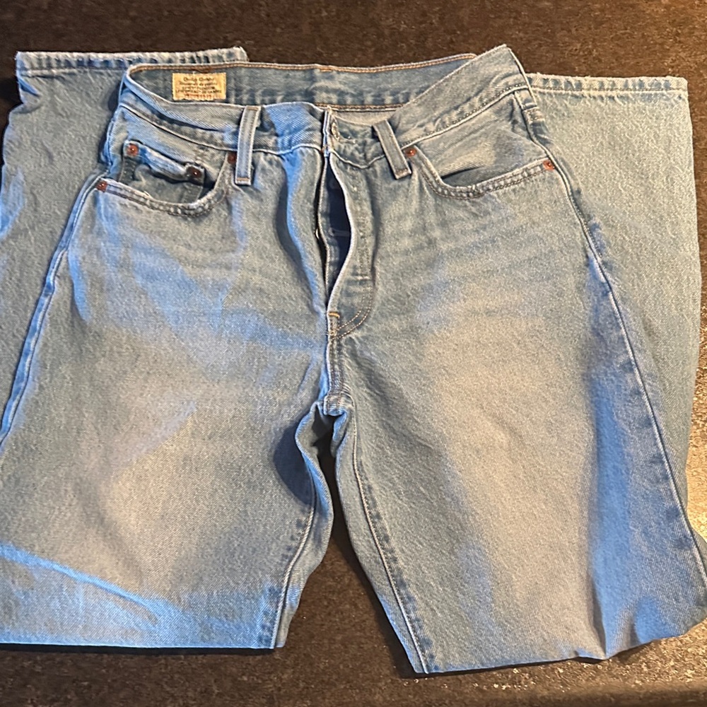 Classic Light Blue Women's Jeans